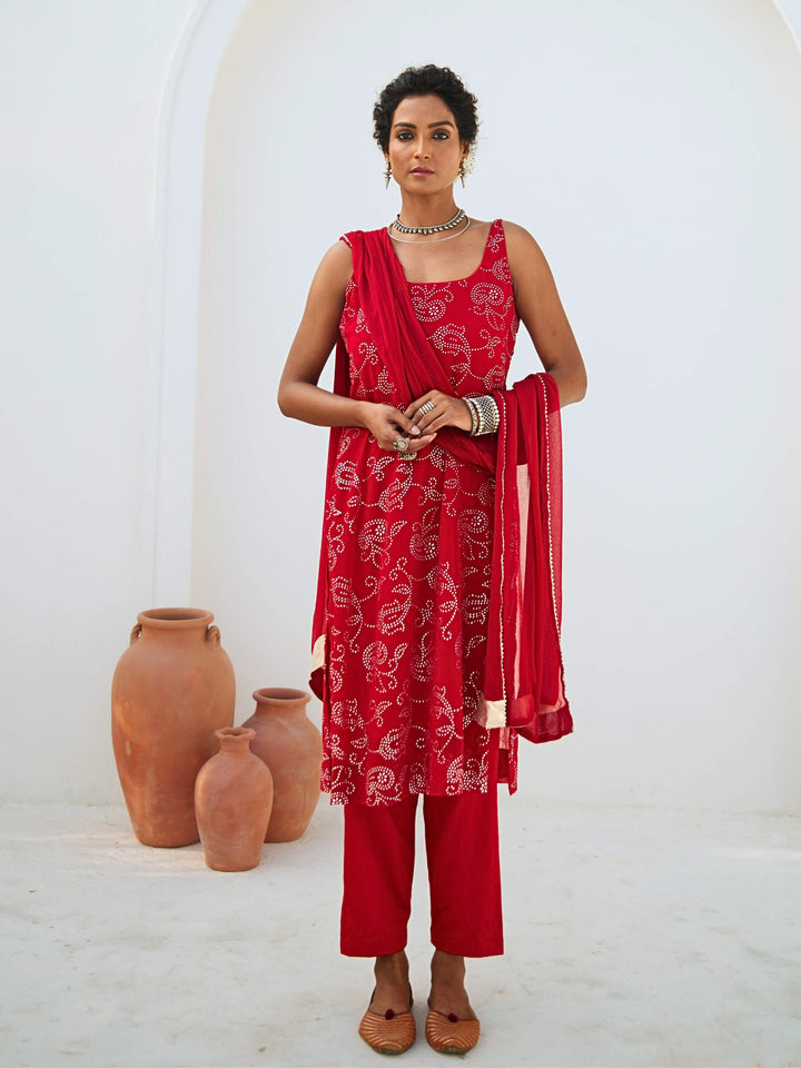 Scarlet Red Mukaish Georgette Kurta Set with Chiffon Dupatta