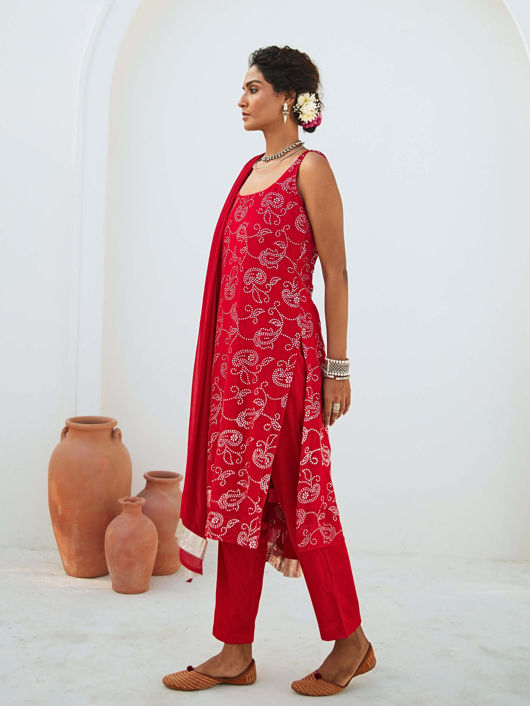 Scarlet Red Mukaish Georgette Kurta Set with Chiffon Dupatta